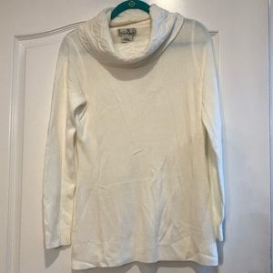 Cream colored sweater loose turtle neck